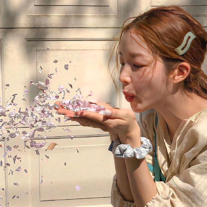 1775975865450085.jpg 006GnPQ5gy1i8omvskr0xj30u00u0e81.jpg